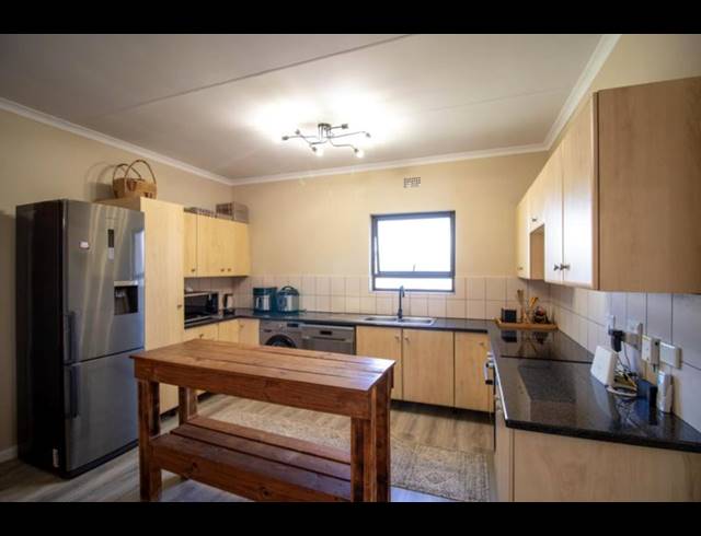 3 BEDROOM PROPERTY TO RENT IN BROADACRES